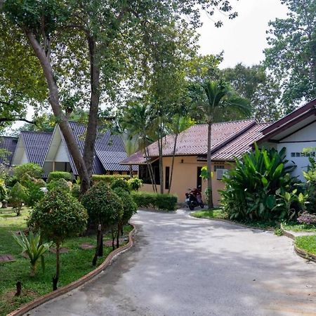 Tom Pizza Resort Ko Samet Extérieur photo