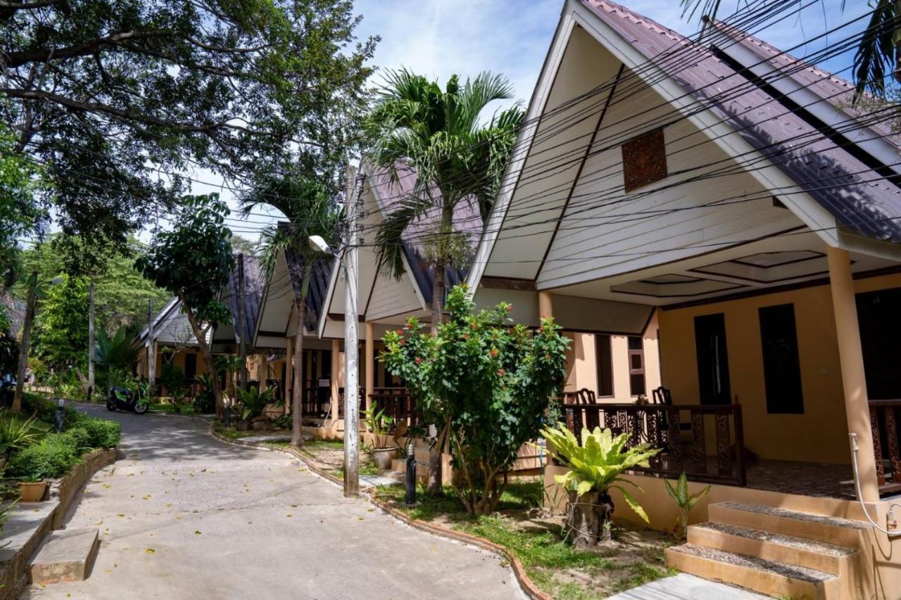 Tom Pizza Resort Ko Samet Extérieur photo